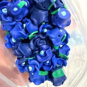 HUGE Lot of 1,925 Pcs of 10mm-20mm Mixed Polymer Clay Flower Loose Craft Beads